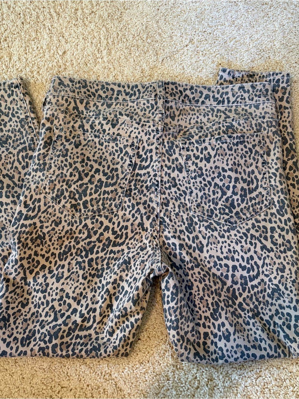 GAP | High Rise Universal Legging - Picture 5 of 5